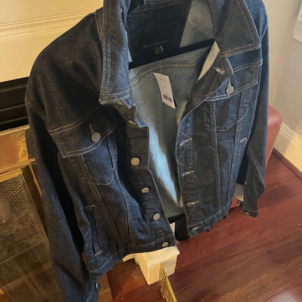 NWT Banana Republic men’s dark wash denim jacket